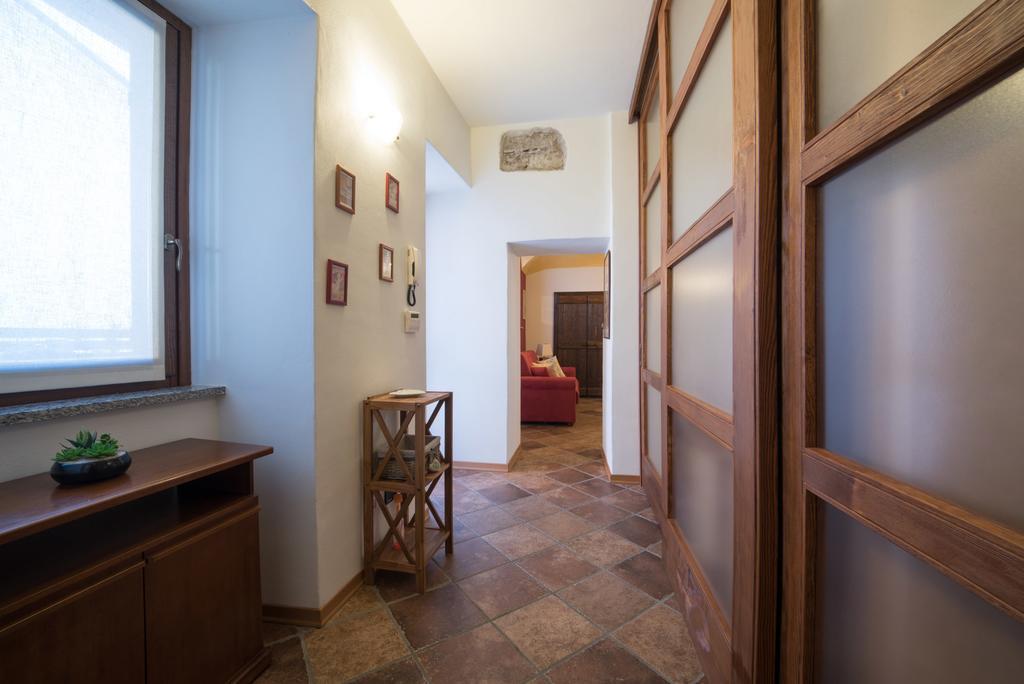 Casa Corte Alla Rocca Arona Exterior photo